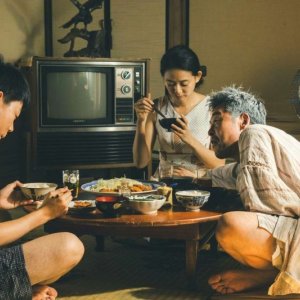 Backwater: Ken Mitsuishi in una scena del film con Yuko Tanaka