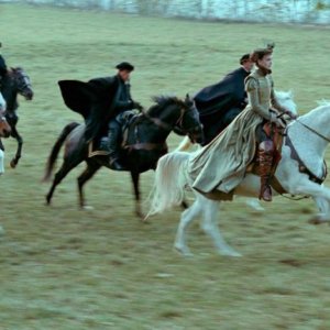Mary Queen of Scots: una scena a cavallo