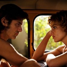 Anni felici: Kim Rossi Stuart e Micaela Ramazzotti protagonisti del film in una scena