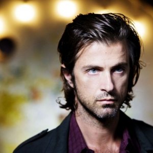 Anni felici: Kim Rossi Stuart nei panni di Guido in un momento del film