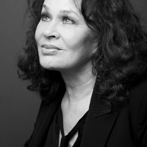 Un primo piano dell'attrice Karen Black