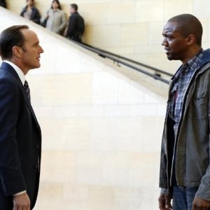 Agents of S.H.I.E.L.D.: J. August Richards e  Clark Gregg nel pilot della serie