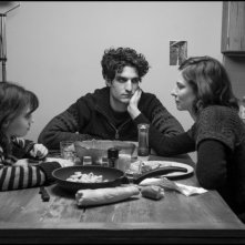 La jalousie: Louis Garrel e Anna Mouglalis in una scena familiare