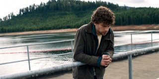Night Moves: Jesse Eisenberg in una scena