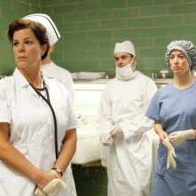 Parkland: Zac Efron con Marcia Gay Harden e Aidan Sullivan in una scena del film sull'attentato a JFK