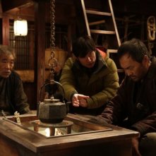Unforgiven: Ken Watanabe sul set del film con il regista Lee Sang-il e Akira Emoto