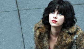 Scarlett Johansson in una scena del film Under the Skin