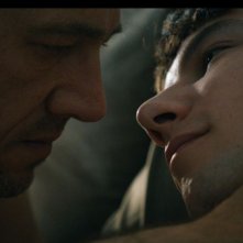 Eastern Boys: Kirill Emelyanov insieme a Olivier Rabourdin in una scena