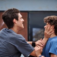 La vida después: Américo Hollander con Rodrigo Azuela in una concitata scena