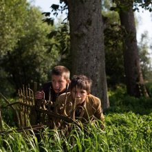 Wolfskinder: Levin Liam e Patrick Lorenczat in una scena