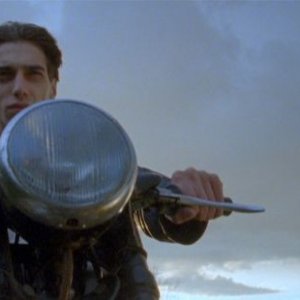 Alienation: Ovanes Torosian in una scena