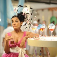 3 Many Weddings: Inma Cuesta in una buffa scena