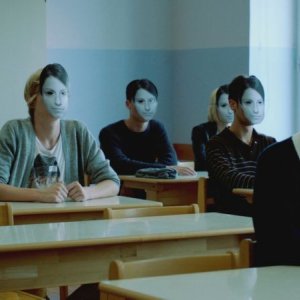 Nemico di classe: una scena del dramma incentrato sulle vicende di una classe e del suo professore di tedesco