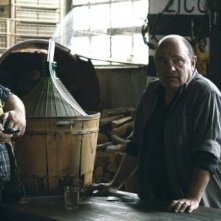 Zoran, il mio nipote scemo: Teco Celio e Giuseppe Battiston in una scena del film