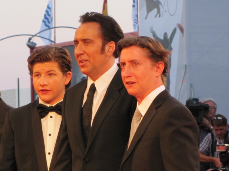 David Gordon Green E Nicolas Cage Presentano Joe Sul Tappeto Rosso Della Mostra Di Venezia 2013 Con  284177