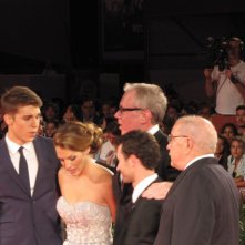 The Canyons a Venezia 2013 - Paul Schrader con Bret Easton Ellis, James Deen e Tenille Houston sul tappeto rosso