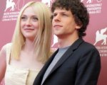Dakota Fanning e Jesse Eisenberg a Venezia 2013 - le nostre foto