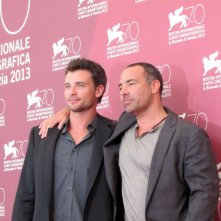 Il Regista Peter Landesman E Tom Welling Portano Il Film Parkland Alla Mostra Di Venezia 2013 284338