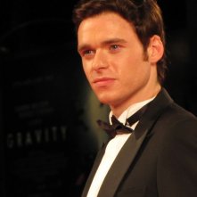 Venezia 70, Richard Madden sul red carpet presenta Une Promesse di Leconte