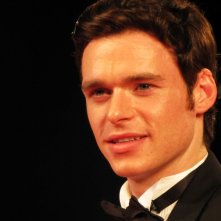 Venezia 70, Richard Madden sul tappeto rosso presenta Une Promesse di Leconte