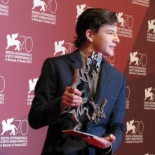 Mostra Di Venezia 2013 Tye Sheridan Con Il Premio Mastroianni Vinto Per Il Film Joe 284865