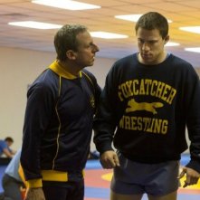 Foxcatcher: Steve Carell e Channing Tatum in una scena del film