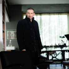 Una fragile armonia: Mark Ivanir in una scena del film