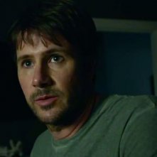 Dark Skies - Oscure presenze: Josh Hamilton in una scena
