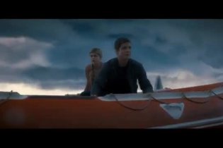 Clip 'Those aren't sharks' - Percy Jackson e gli dei dell'olimpo: Il mare dei mostri