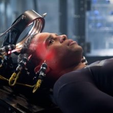 Almost Human: Michael Ealy in una scena della serie