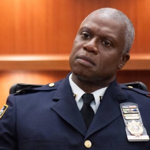 Brooklyn Nine-Nine: Andre Braugher in una scena della serie