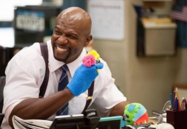 Brooklyn Nine-Nine: Terry Crews in una scena della serie