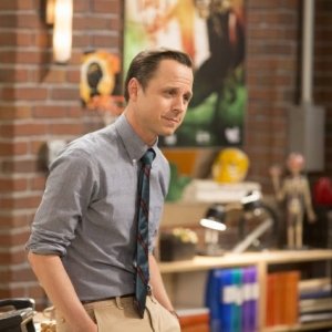 Dads: Giovanni Ribisi in una scena della serie