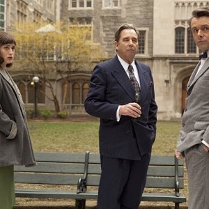 Masters of Sex: Beau Bridges, Lizzy Caplan e Michael Sheen in una scena del pilot