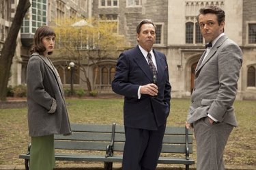 Masters of Sex: Beau Bridges, Lizzy Caplan e Michael Sheen in una scena del pilot