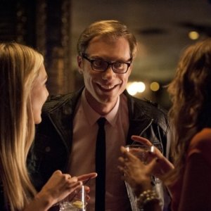 Hello Ladies: Stephen Merchant in una scena della serie