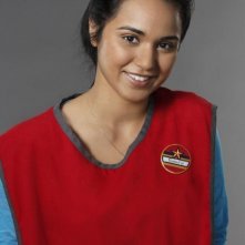 Lucky 7: Summer Bishil in una foto promozionale del cast della serie