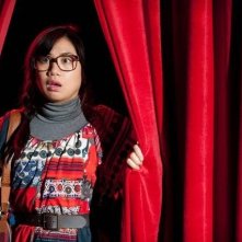 Super Fun Night: Liza Lapira in una scena della serie