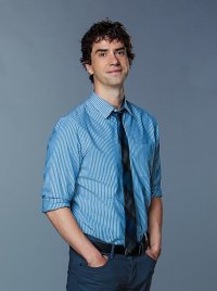 The Crazy Ones: Hamish Linklater in una foto promozionale della serie