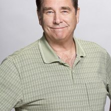 The Millers: Beau Bridges in una foto promozionale della serie