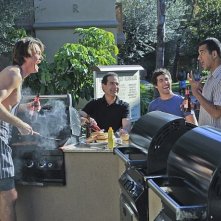 We Are Men: Tony Shalhoub, Kal Penn, Chris Smith e Frank Russo in una scena