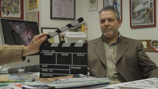 Noi, Zagor: Moreno Burattini, curatore di Zagor, in una scena del film