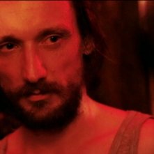 Marko Mandic è Victor nel film Lose Your Head