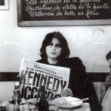 Anna Magnani in una trattoria, il giorno in cui fu ucciso Kennedy