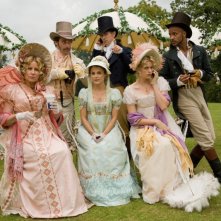 Austenland: James Callis, JJ Feild, Ricky Whittle, Jennifer Coolidge, Keri Russell e Georgia King nel film