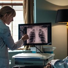 Dylan McDermott e James Naughton in un'immagine della serie Hostages