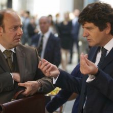 Aspirante vedovo: Fabio De Luigi con Ale di 'Ale e Franz' in una scena del film