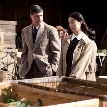 Emperor: il protagonista Matthew Fox in una scena del film con Eriko Hatsune