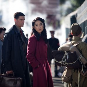 Emperor: Matthew Fox in una scena del film con Eriko Hatsune