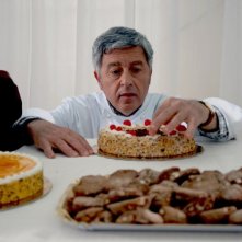 Il pasticciere: Antonio Catania in una scena del film